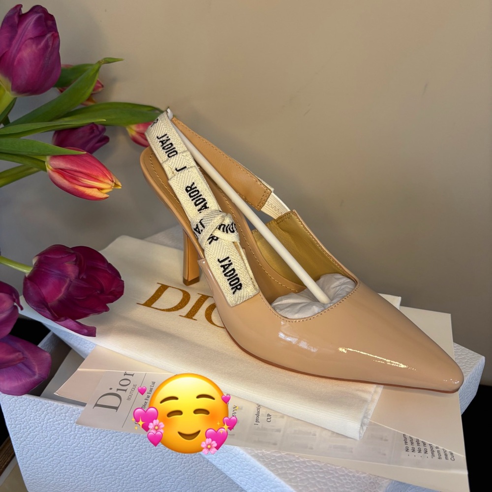 Dior Beige Patent Leather Heels
